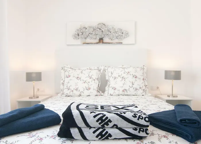 Playa Roca Penthouse. Great Sea Views! Apartamento Costa Teguise