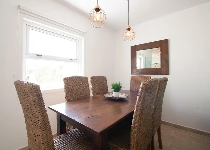 Playa Roca Penthouse. Great Sea Views! Apartamento Costa Teguise